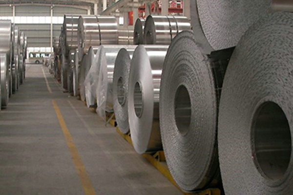 鋁卷一噸多少錢？