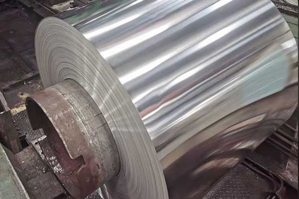 純鋁卷遇水會(huì)生銹嗎?